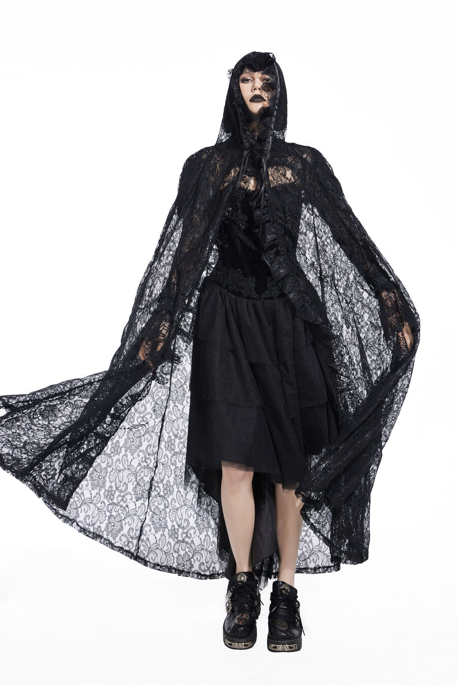 Cape en dentelle