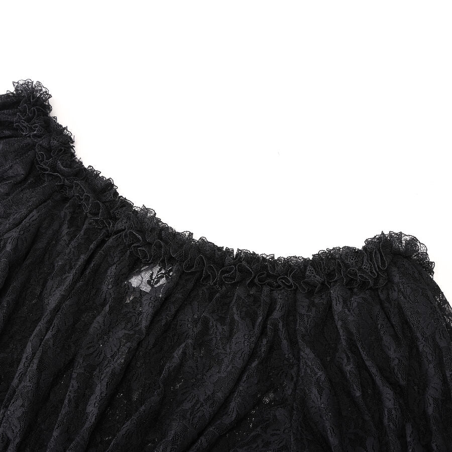 Top gothique en dentelle noire épaules dénudées
