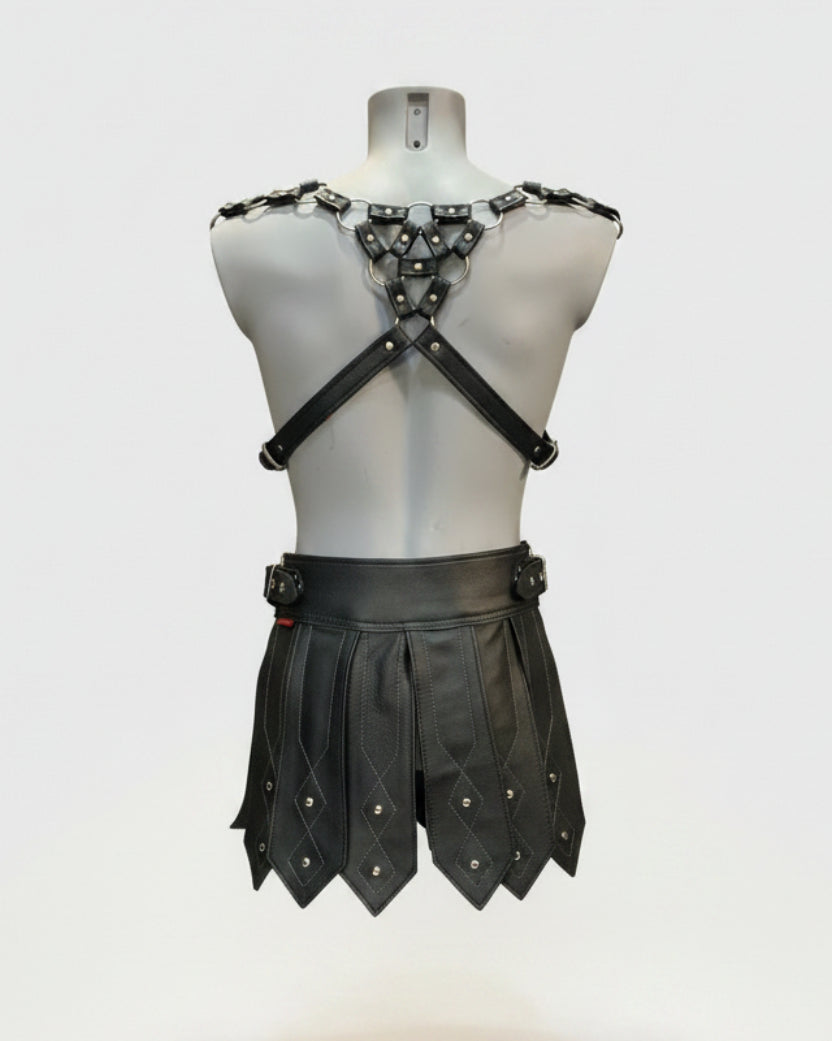 Maille en cuir épaules gladiateur
