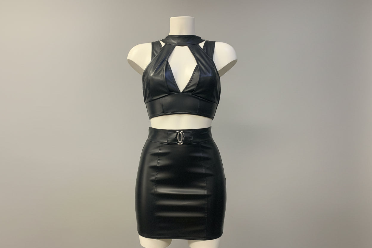 Jupe en similicuir à taille haute