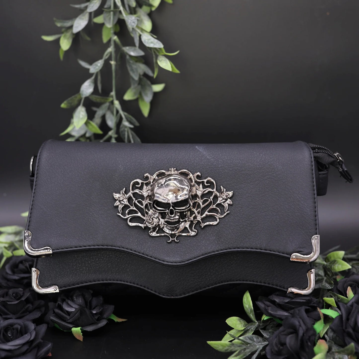 Gothic bag G035