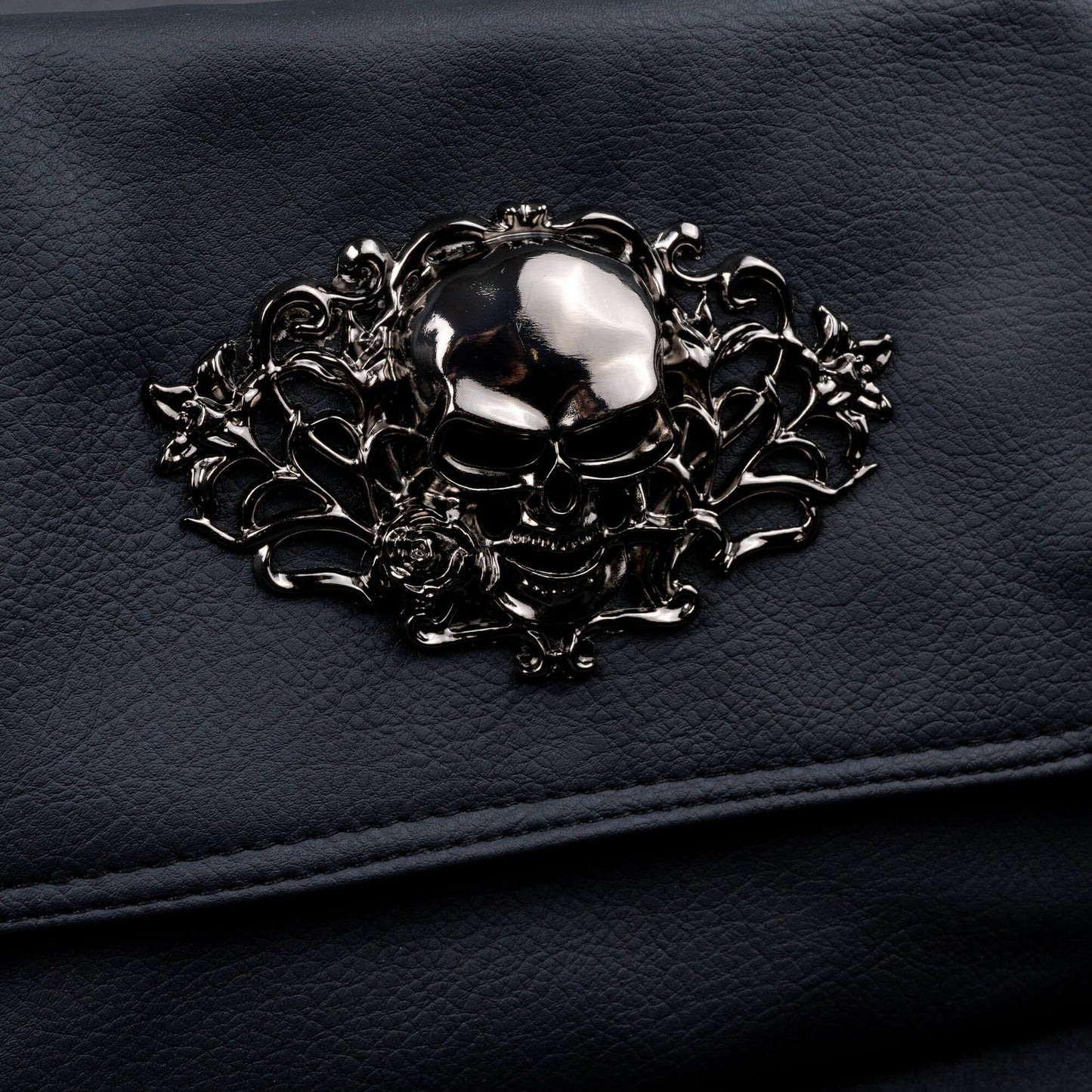 Gothic bag G045