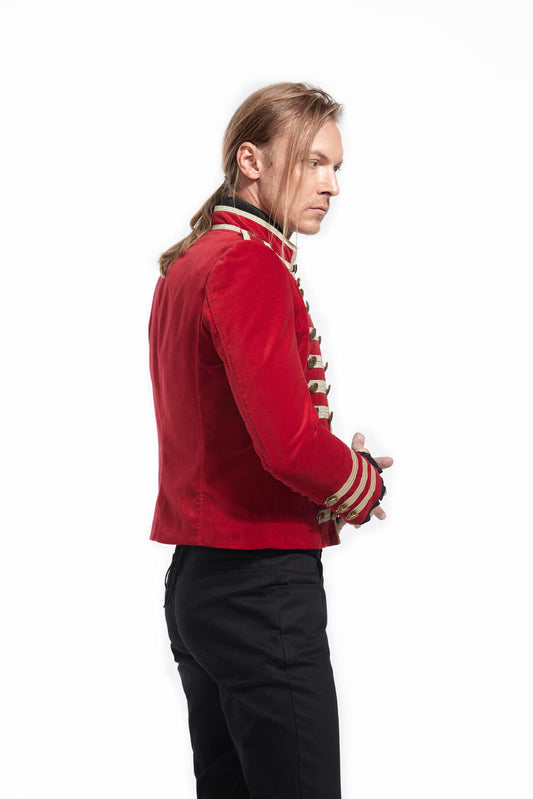 Veste officier style gothique en velours rouge