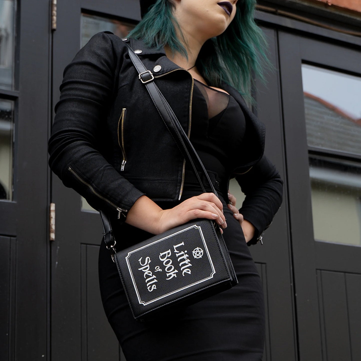 Gothic bag G006