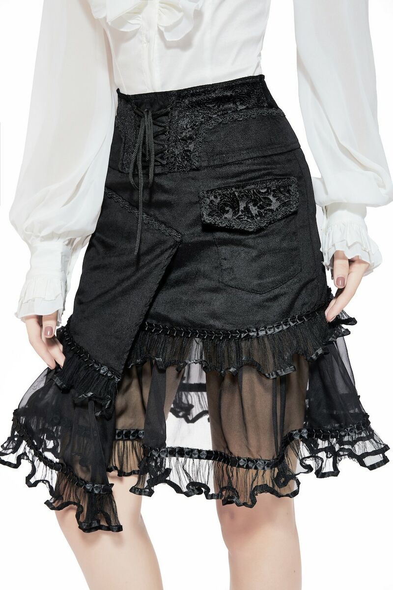 Jupe baroque en velours et dentelle