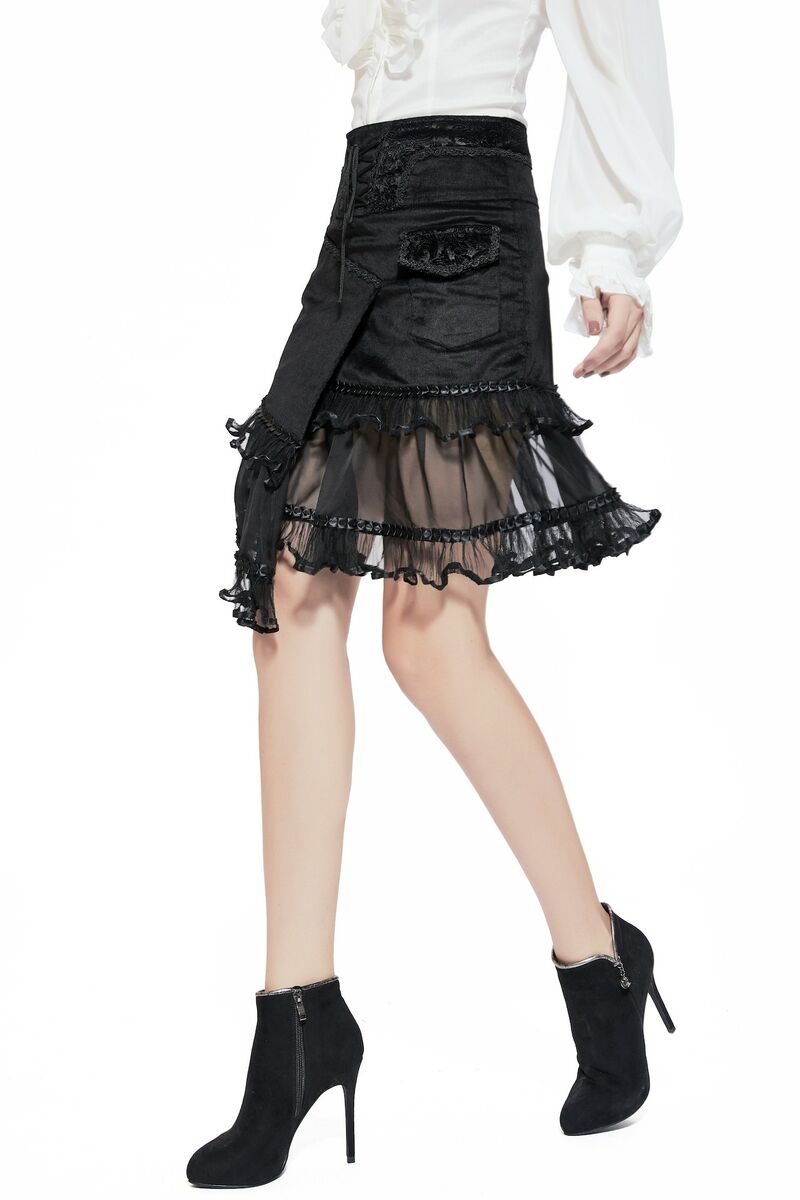 Jupe baroque en velours et dentelle