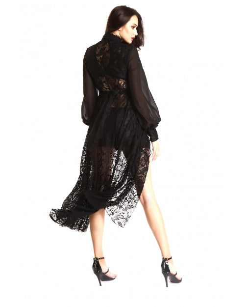 Manteau gothique en dentelle